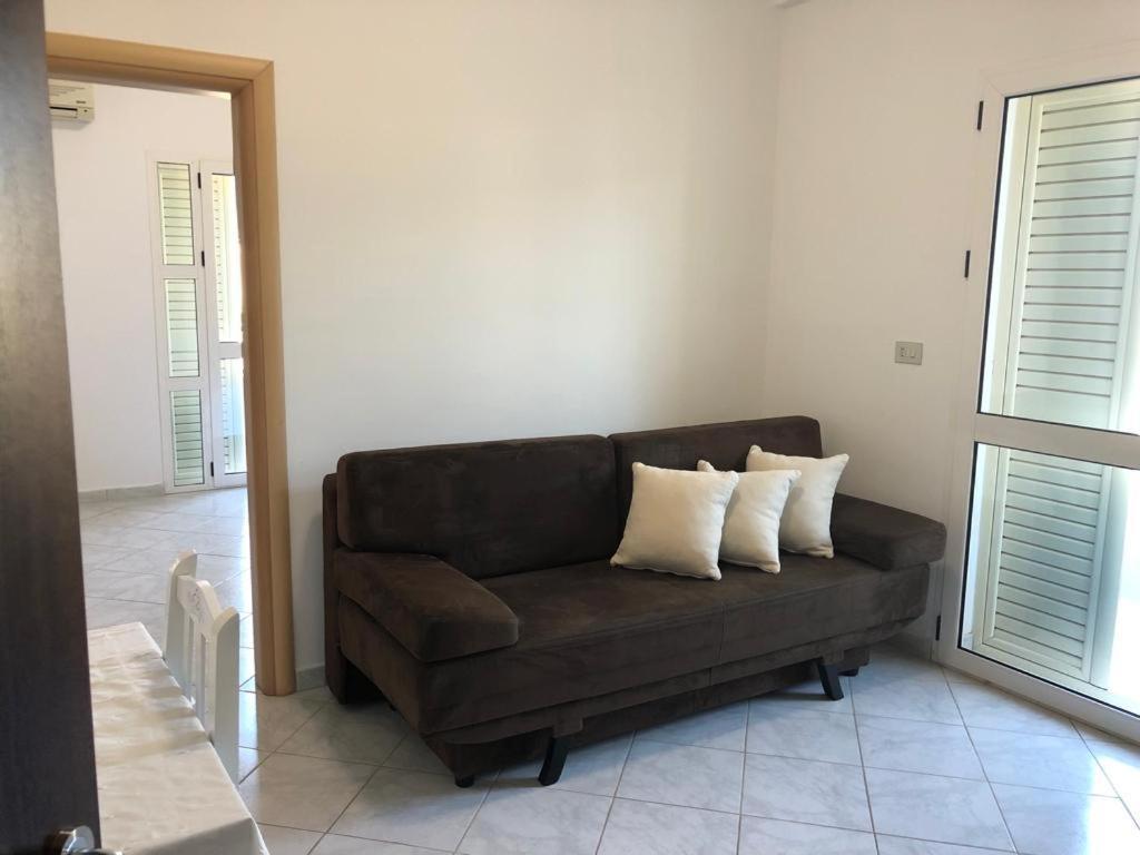 Apartments Rezidenca Sinani Orikumi Pokoj fotografie