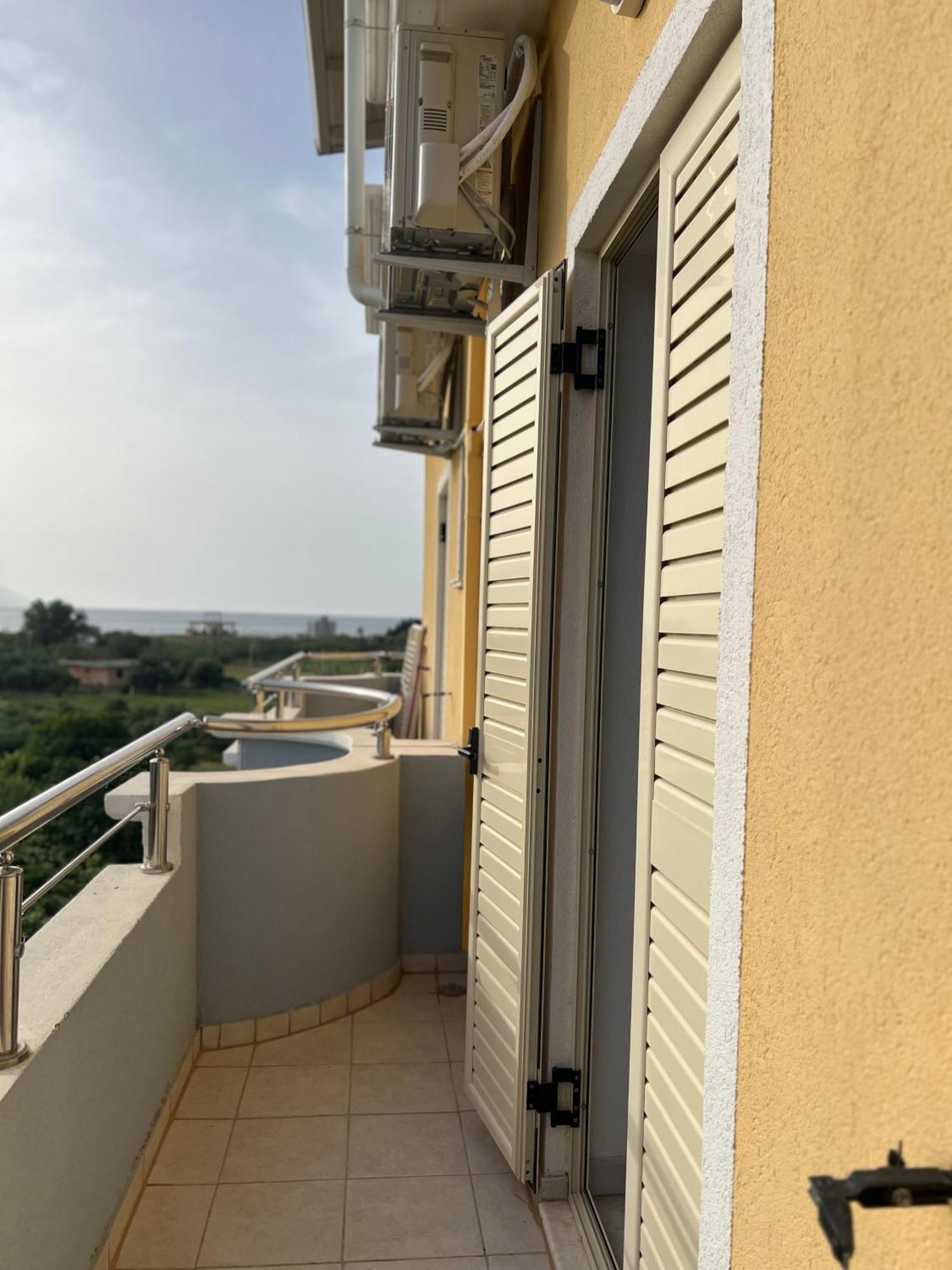 Apartments Rezidenca Sinani Orikumi Exteriér fotografie